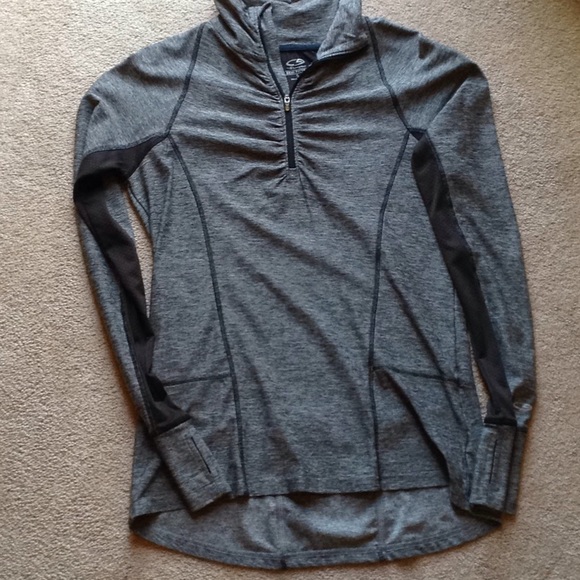 Champion semi-fitted work out long sleeved top - Picture 2 of 8